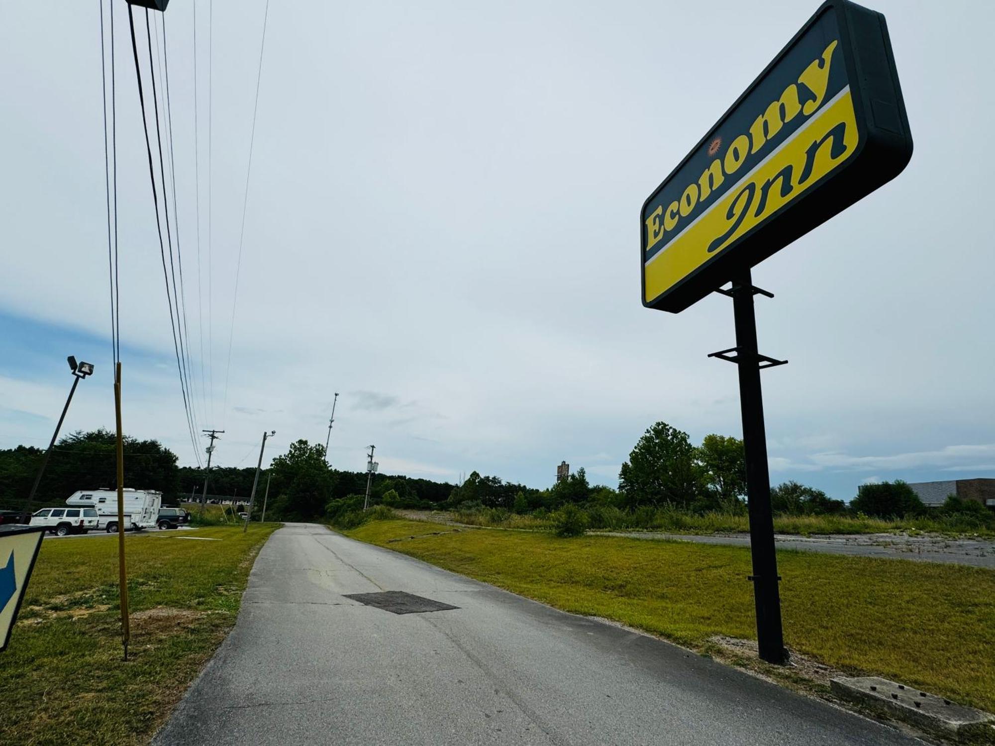 Economy Inn Crossville Zewnętrze zdjęcie